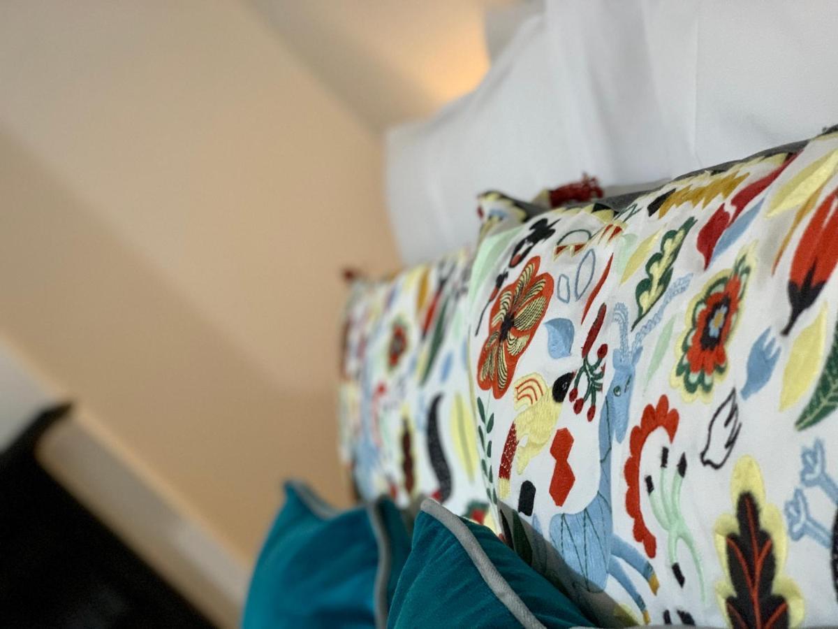 Stamer House By Yourstays, Stylish Quirky House, With 4 Double Bedrooms, Book Now! Stoke-on-Trent Εξωτερικό φωτογραφία